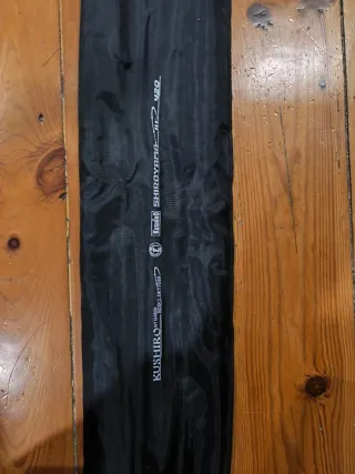 Caña de pesca Kushiro Shiroyama 420 surf casting.