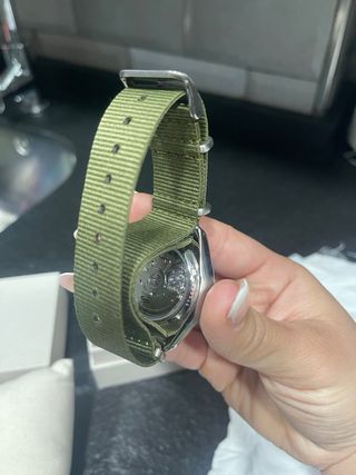 Reloj Seiko 5 Esfera Verde Correa Nylon