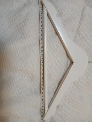 10 Perchas de Madera Blancas