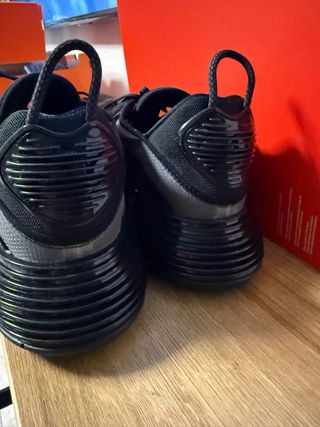 Zapatillas Nike Air Max 2090 Negras/Grises