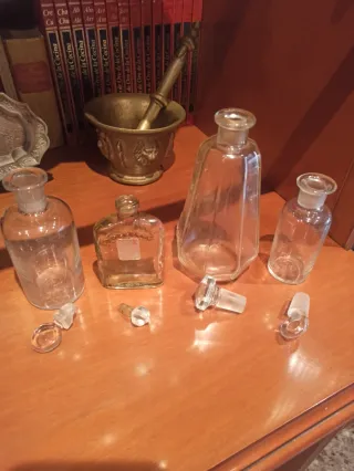 Colección 10 frascos cristal antiguos y vintage