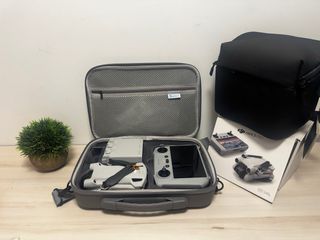 DJI Mini 3 Pro + RC + 3 BATERÍAS + MALETÍN + BOLSA