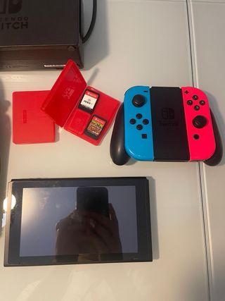 Nintendo Switch Azul y Rojo