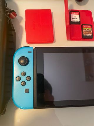 Nintendo Switch Azul y Rojo