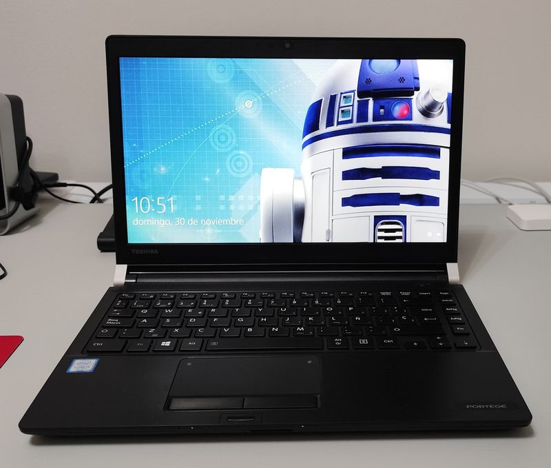 TOSHIBA / DOCK y Regalo Como nuevo. Toshiba/Dynabo afbeelding 3