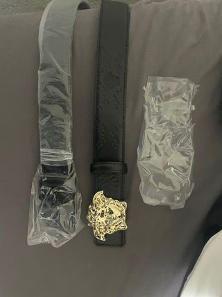 Cinturón Versace Negro y Dorado NEGOCIABLE