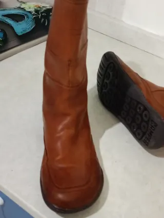 Stivaletti Camper in Pelle con imbottitura Teddy