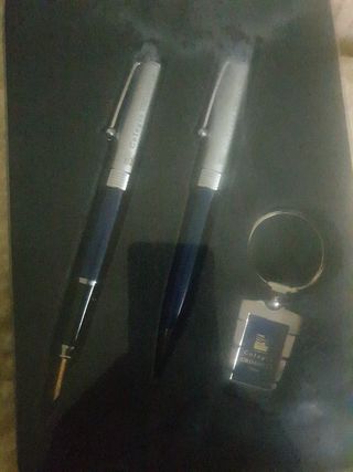 Set de Bolígrafos y Llavero Colegio