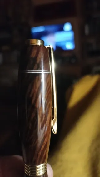 Bolígrafos artesanos de Maderas Nobles  Artesanale