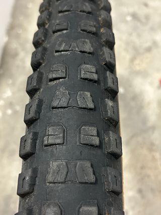 Cubierta Specialized Butcher 29x2.60 T9