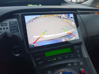 Toyota Prius 2011 + CarPlay