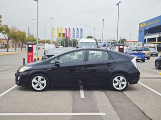 Toyota Prius 2011 + CarPlay