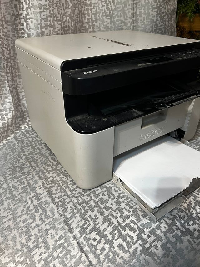 Impresora Láser Brother DCP-1510