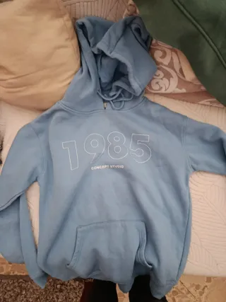 Felpa beige con scritta CALM