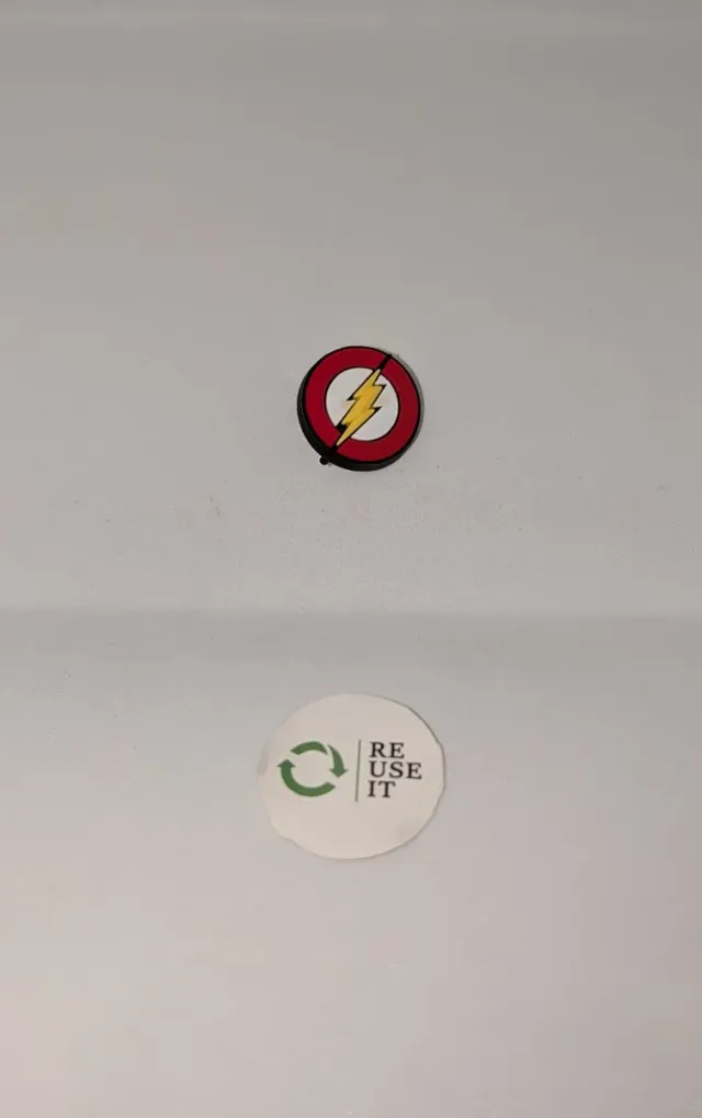 Pin Flash