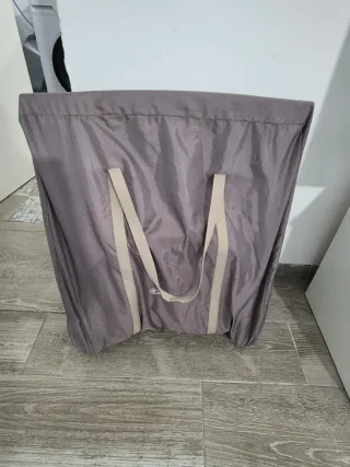 Mini cuna Kinderkraft con mosquitera