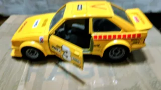 Ford Escort XR3 Scala 1:23