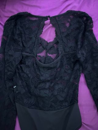 Body de encaje negro fiesta