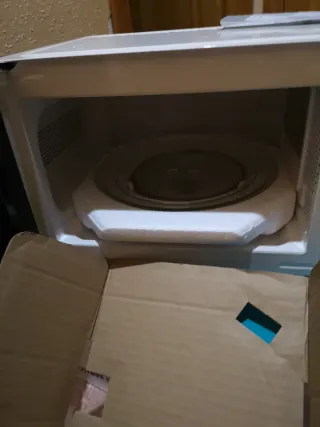 Microondas Hisense H20MOWS1HG