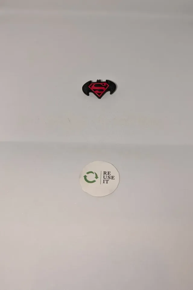 Pin Batman vs Superman