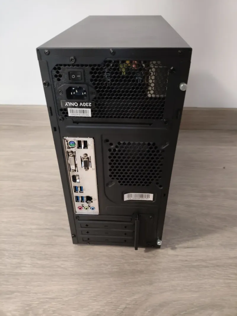 Ordenador Intel i5 afbeelding 2