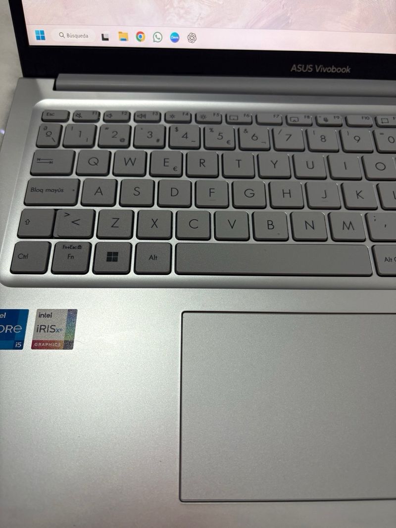 Portátil Asus Vivobook 1T y 16GB de RAM.NUEVOOO!!! afbeelding 3