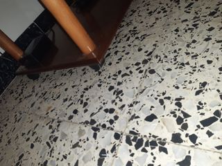 Mesa auxiliar para ordenador