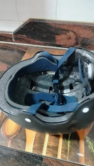 Casco Patinete Negro