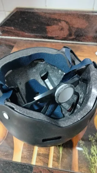 Casco Patinete Negro