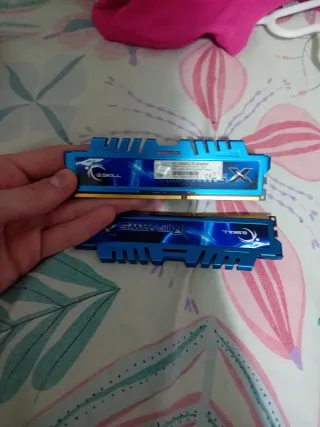 2x G.SKILL 4GB DDR3 RAM Módulos