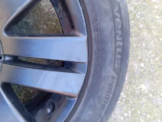 Neumáticos de coche