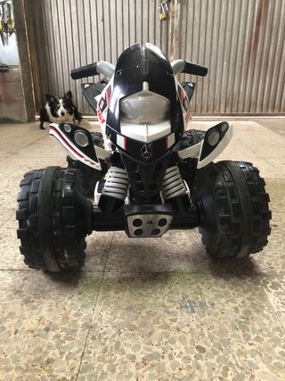 Quad Injusa para niño como nuevo.