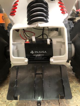 Quad Injusa para niño como nuevo.