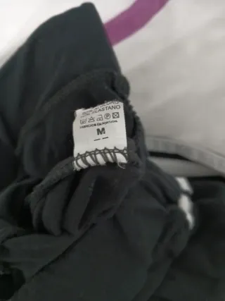 Leggings Adidas negros con rayas