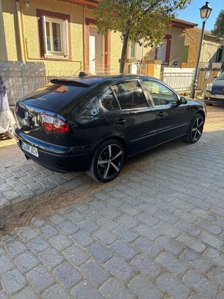 SEAT Leon 2004