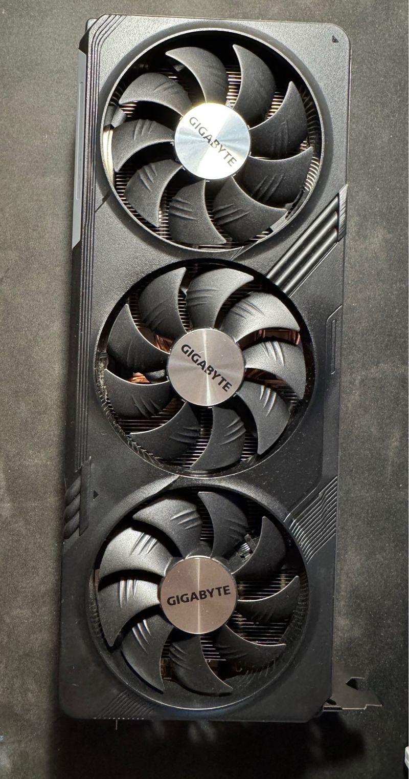 Gigabyte RX 7800 XT Gaming OC 16Gb