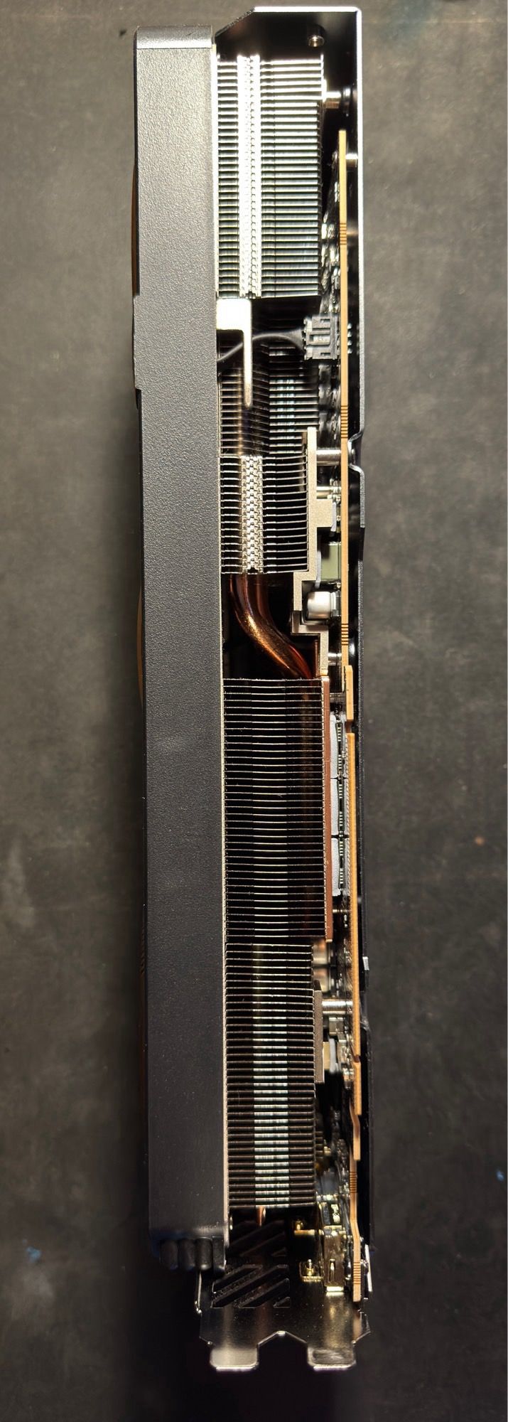 Gigabyte RX 7800 XT Gaming OC 16Gb afbeelding 4