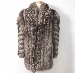 Abrigo Zorro Plateado Edición Limitada