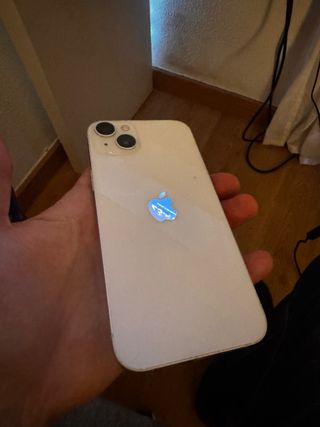 iPhone 15 e iPhone 14 Plus