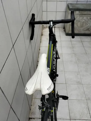 Bicicleta de carretera Peugeot