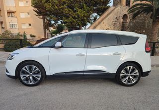 Renault Grand Scenic Hibrido