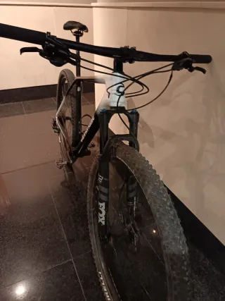 Bicicleta Cannondale FSI Carbono