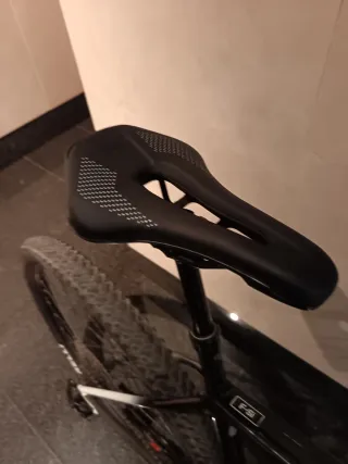 Bicicleta Cannondale FSI Carbono