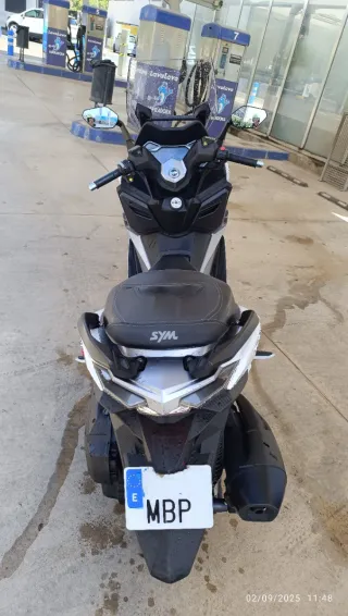 Sym Cruisym 300 Alpha Maxi Scooter