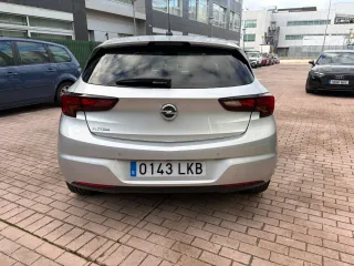 Opel Astra 2020