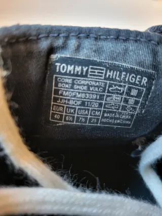 Zapatos. Nautico. Mocasin. Tommy Hilfiger