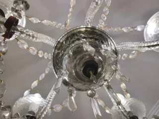 Lámpara de araña cristal y metal