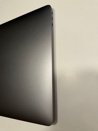 Macbook Pro 15” Touch Bar 2017