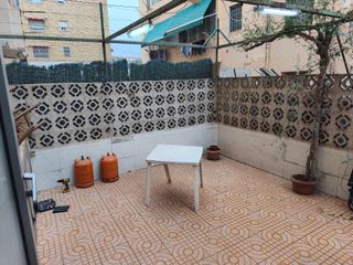 Habitation en piso compartido