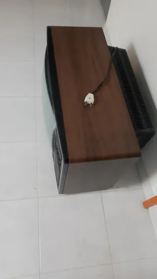 Televisor Antiguo Años 70 Marrón y Gris